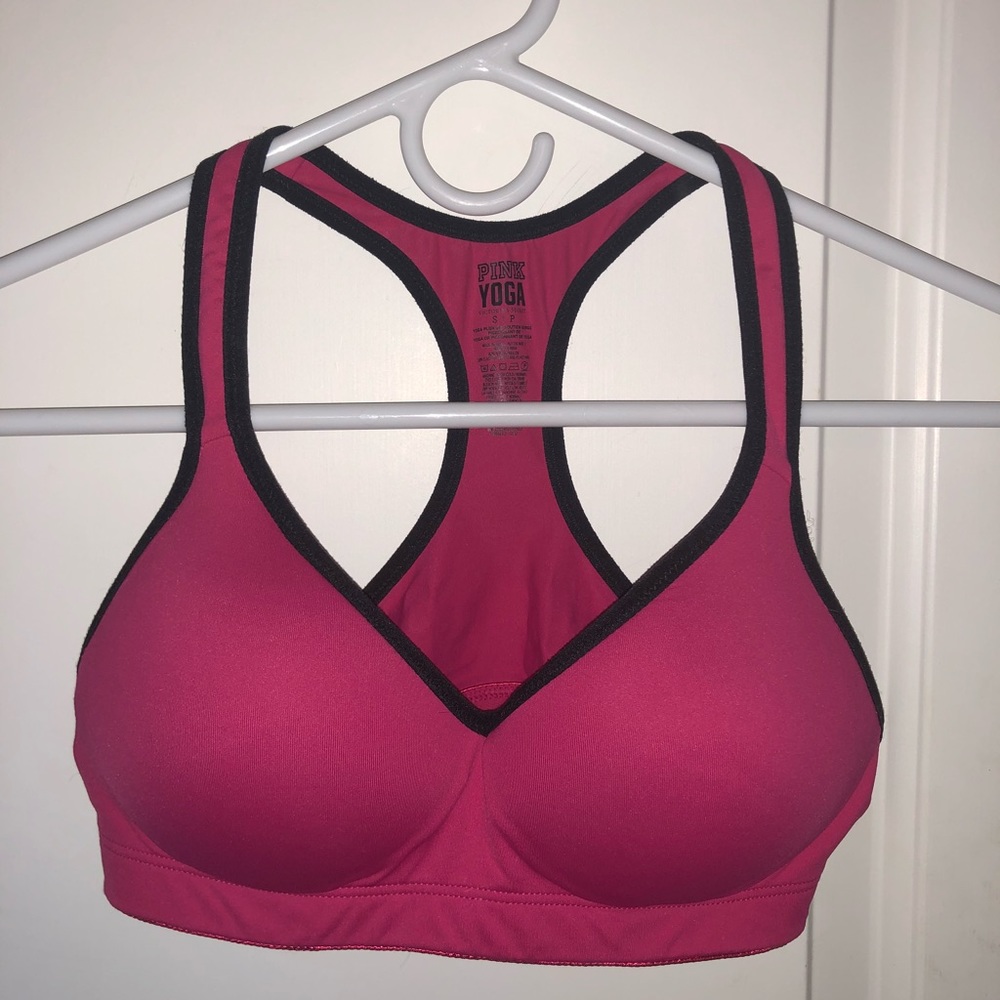 PINK Victoria’s Secret Sports Bra